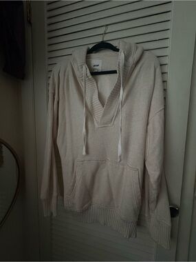 aerie Cream V-Neck Hooded Sweater